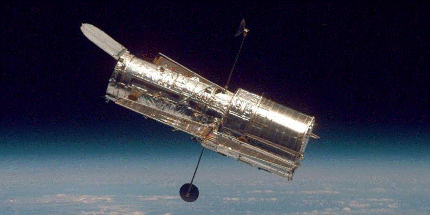 Hubble e telescópio volta a coletar dados espaciais