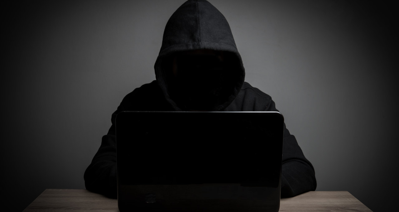 Hacker, rouba mais de U $2 bilhões em criptoativos – Já é considerado o maior roubo do Mundo.